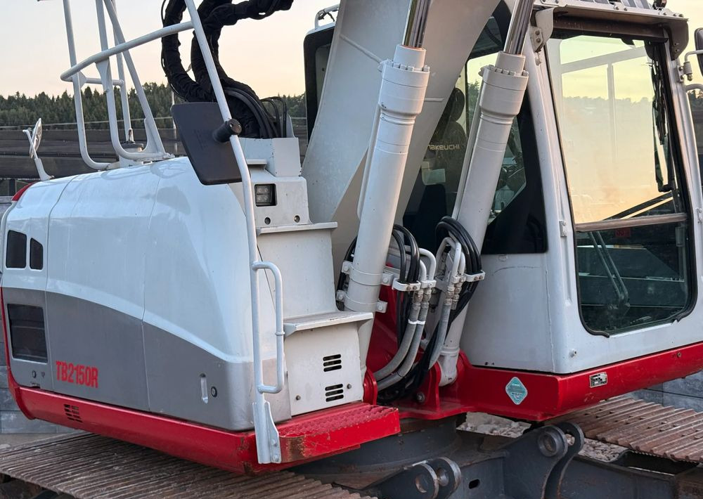 Takeuchi * Koparka Gąsienicowa * TAKEUCHI TB2150R 5100 MTH * Sprowadzona * Bardzo Dobry Stan - Ekskavator me zinxhirë: foto 5 Takeuchi * Koparka Gąsienicowa * TAKEUCHI TB2150R 5100 MTH * Sprowadzona * Bardzo Dobry Stan - Ekskavator me zinxhirë: foto 5