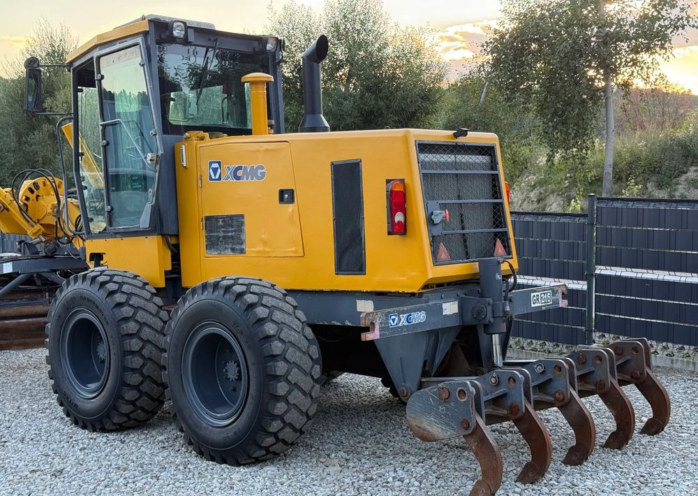 Lizingu i  XCMG * Równiarka XCMG GR 215 * Maszyna Drogowa * XCMG * Równiarka XCMG GR 215 * Maszyna Drogowa *: foto 9