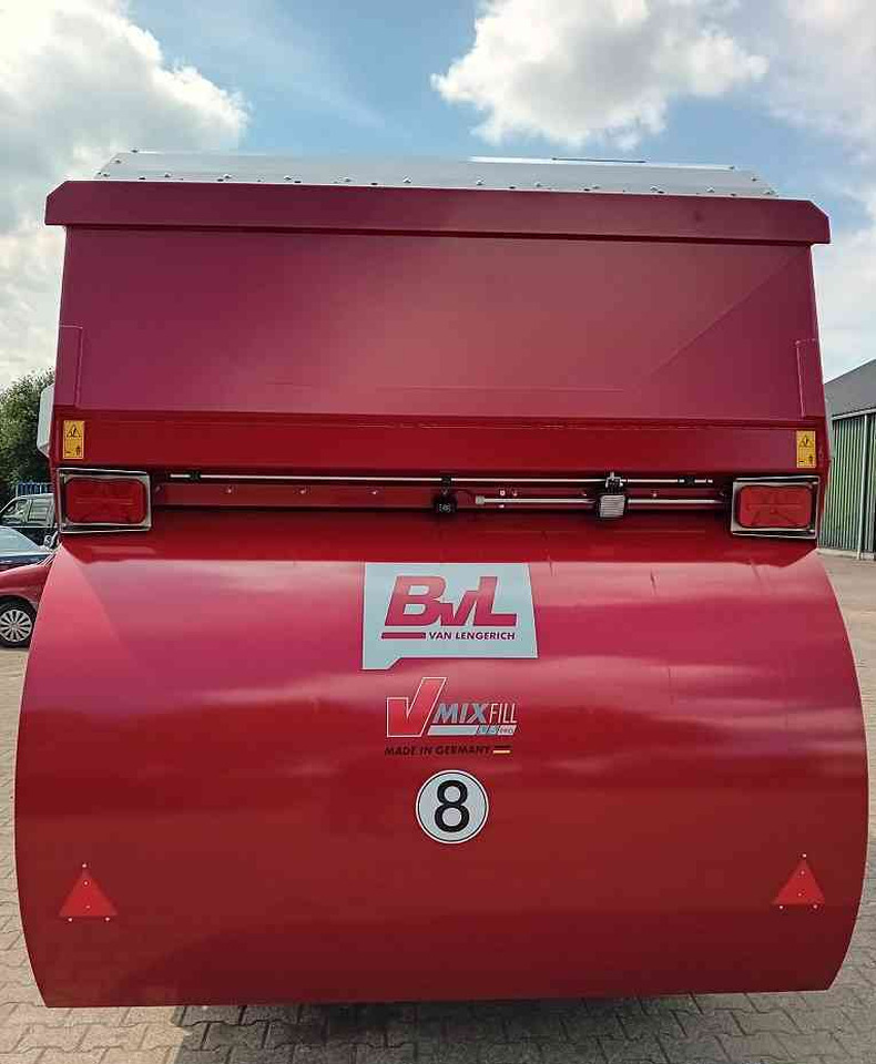 BVL V-Mix Fill Plus 13-1S LS *Verkocht/sold* - Vagon për përzierjen e foragjereve: foto 4 BVL V-Mix Fill Plus 13-1S LS *Verkocht/sold* - Vagon për përzierjen e foragjereve: foto 4