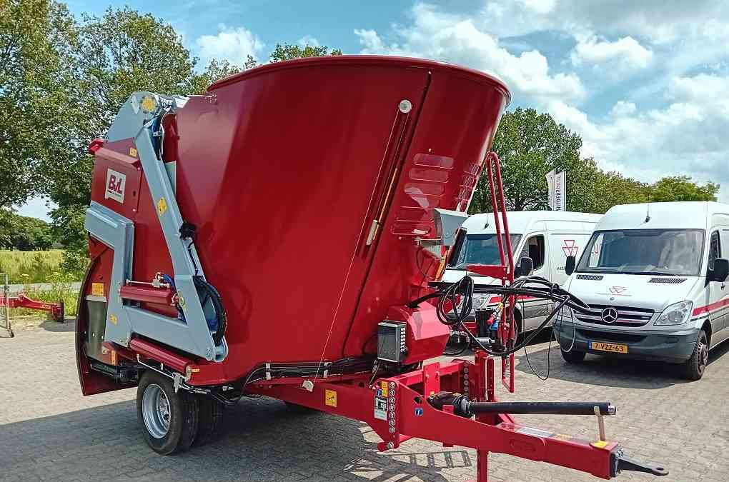BVL V-Mix Fill Plus 13-1S LS *Verkocht/sold* - Vagon për përzierjen e foragjereve: foto 1 BVL V-Mix Fill Plus 13-1S LS *Verkocht/sold* - Vagon për përzierjen e foragjereve: foto 1