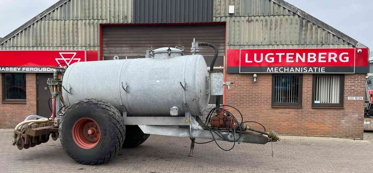 Jako 6000 l. mesttank met injecteur bemesting - Cisternë pleh i lëngshëm: foto 1 Jako 6000 l. mesttank met injecteur bemesting - Cisternë pleh i lëngshëm: foto 1