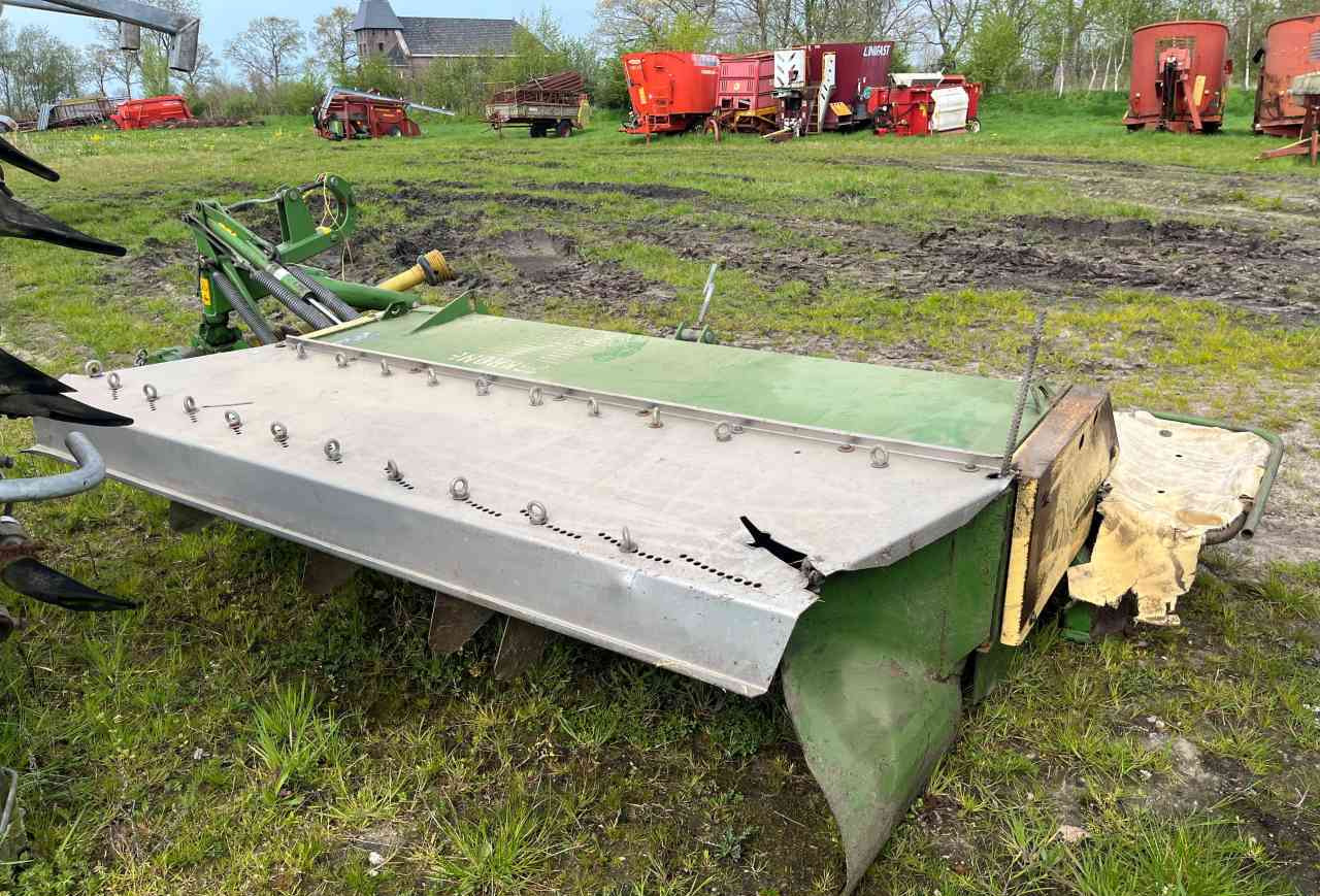 Krone AM283 CV schijvenmaaier Hooibouwmachines. - Korrëse bari: foto 4 Krone AM283 CV schijvenmaaier Hooibouwmachines. - Korrëse bari: foto 4