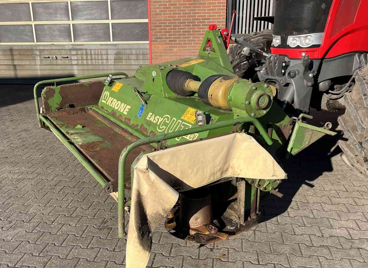 Krone Easycut 28 CV frontmaaier, schijvenmaaier, mower Hooibouwmachines - Korrëse bari: foto 3 Krone Easycut 28 CV frontmaaier, schijvenmaaier, mower Hooibouwmachines - Korrëse bari: foto 3