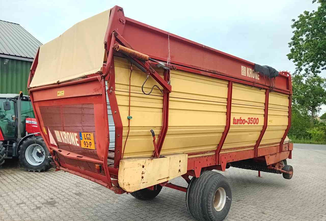 Krone Turbo 3500 enkelas - Vagon vetëngarkues: foto 4 Krone Turbo 3500 enkelas - Vagon vetëngarkues: foto 4