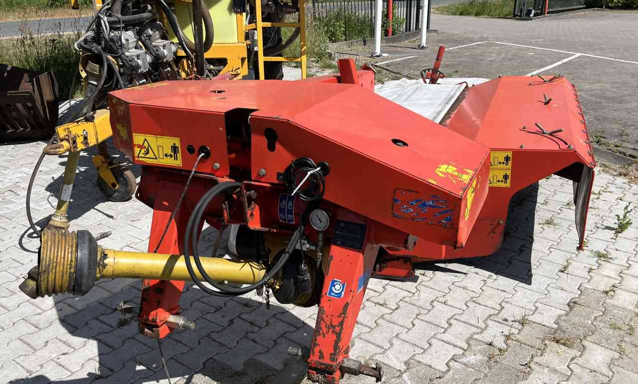 Kuhn FC283 schijvenmaaier achtermaaier weidebouwmachines - Korrëse bari: foto 3 Kuhn FC283 schijvenmaaier achtermaaier weidebouwmachines - Korrëse bari: foto 3