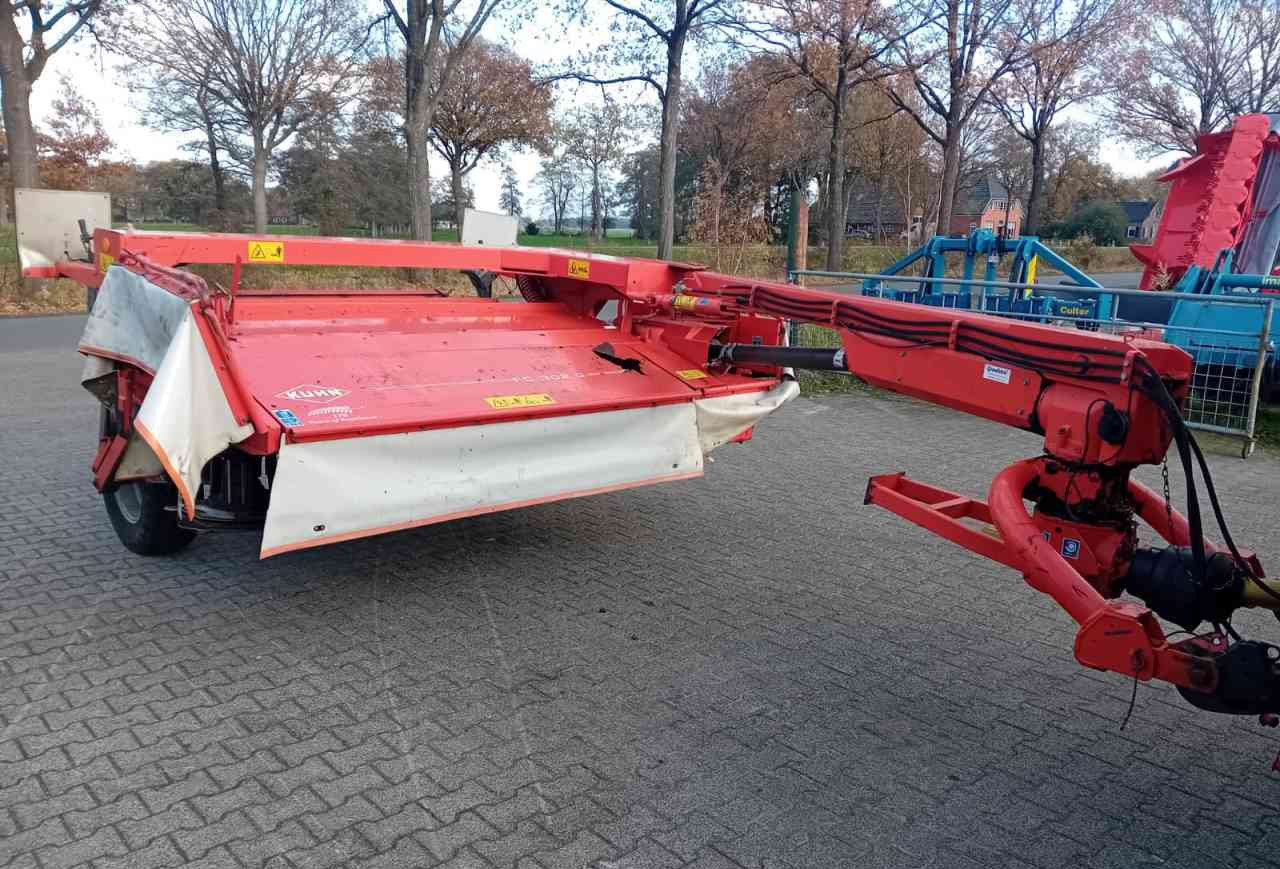 Kuhn FC302G getrokken schijvenmaaier *Verkocht/sold* - Korrëse bari: foto 4 Kuhn FC302G getrokken schijvenmaaier *Verkocht/sold* - Korrëse bari: foto 4