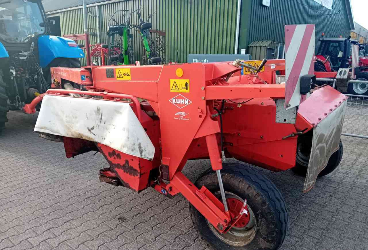 Kuhn FC302G getrokken schijvenmaaier *Verkocht/sold* - Korrëse bari: foto 2 Kuhn FC302G getrokken schijvenmaaier *Verkocht/sold* - Korrëse bari: foto 2