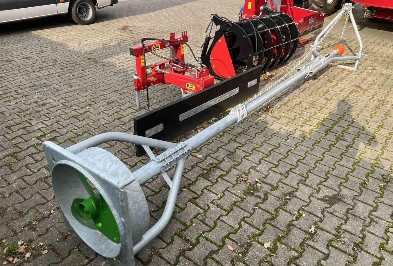 Holaras Mammoet 500 mestmixer mestverwerking - Makineritë e tjera: foto 2 Holaras Mammoet 500 mestmixer mestverwerking - Makineritë e tjera: foto 2