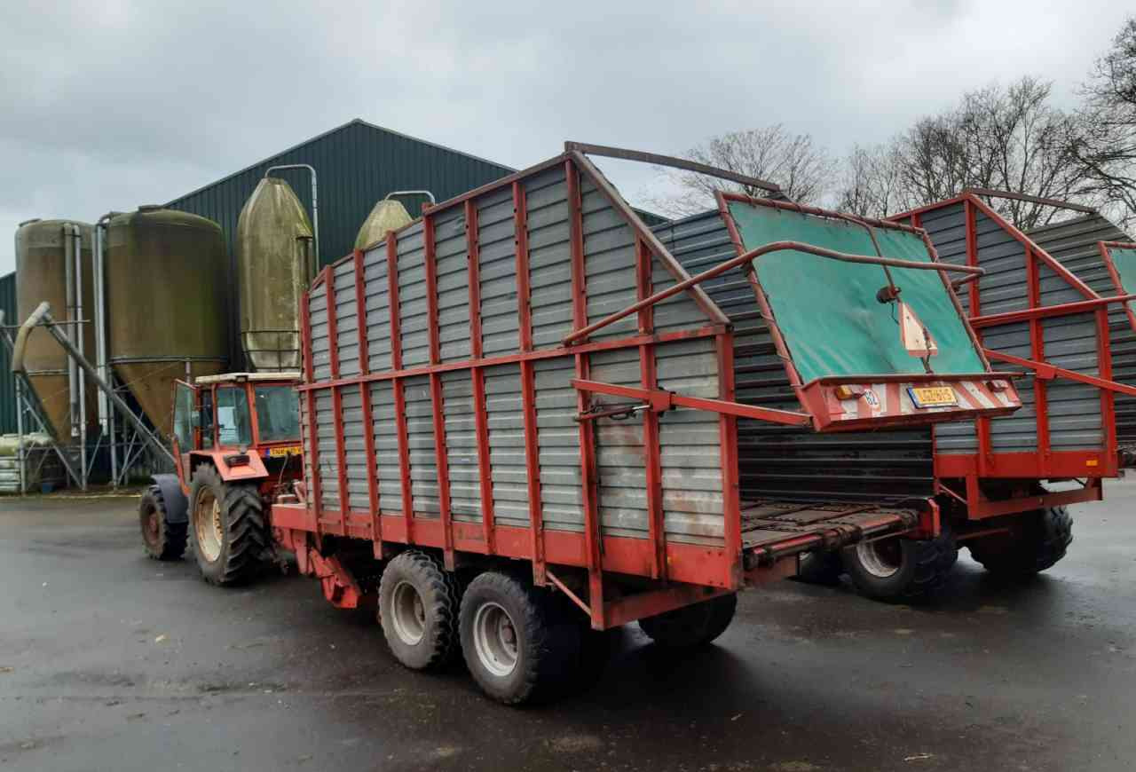 Taarup 1030 Ladewagen hooibouwmachines - Vagon vetëngarkues: foto 4 Taarup 1030 Ladewagen hooibouwmachines - Vagon vetëngarkues: foto 4