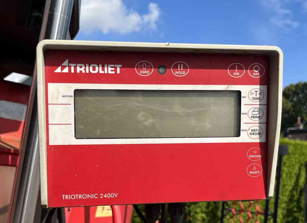 Trioliet Gigant 900 voermengwagen *Verkocht/sold* - Vagon për përzierjen e foragjereve: foto 5 Trioliet Gigant 900 voermengwagen *Verkocht/sold* - Vagon për përzierjen e foragjereve: foto 5