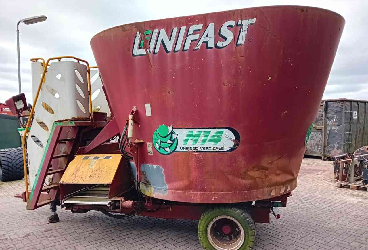 Unifast M14 - Vagon për përzierjen e foragjereve: foto 3 Unifast M14 - Vagon për përzierjen e foragjereve: foto 3