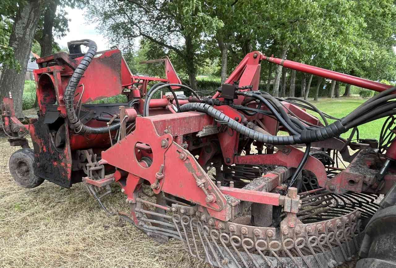 WKM Agrifac WKM BIG SIX Bietenrooier, rooimachines, oogstmachines. - Makinë panxharmbledhëse: foto 5 WKM Agrifac WKM BIG SIX Bietenrooier, rooimachines, oogstmachines. - Makinë panxharmbledhëse: foto 5