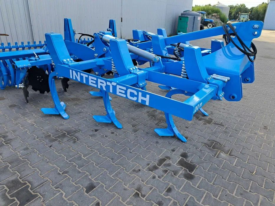 Agregat bezorkowy INTER-TECH 3.0m wał daszkowy 600 OD RĘKI - Kultivator: foto 1 Agregat bezorkowy INTER-TECH 3.0m wał daszkowy 600 OD RĘKI - Kultivator: foto 1