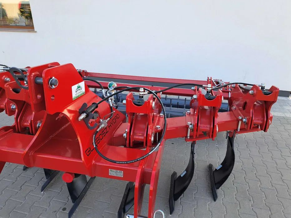 Głębosz AMJ Agro 6 łap non-stop hydrauliczne zabezpieczenie LEASING - Plug për punime të thella: foto 2 Głębosz AMJ Agro 6 łap non-stop hydrauliczne zabezpieczenie LEASING - Plug për punime të thella: foto 2