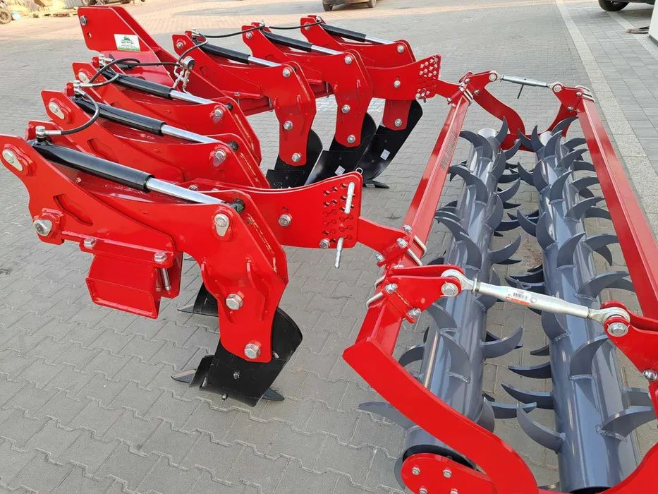 Głębosz AMJ Agro 6 łap non-stop hydrauliczne zabezpieczenie LEASING - Plug për punime të thella: foto 4 Głębosz AMJ Agro 6 łap non-stop hydrauliczne zabezpieczenie LEASING - Plug për punime të thella: foto 4