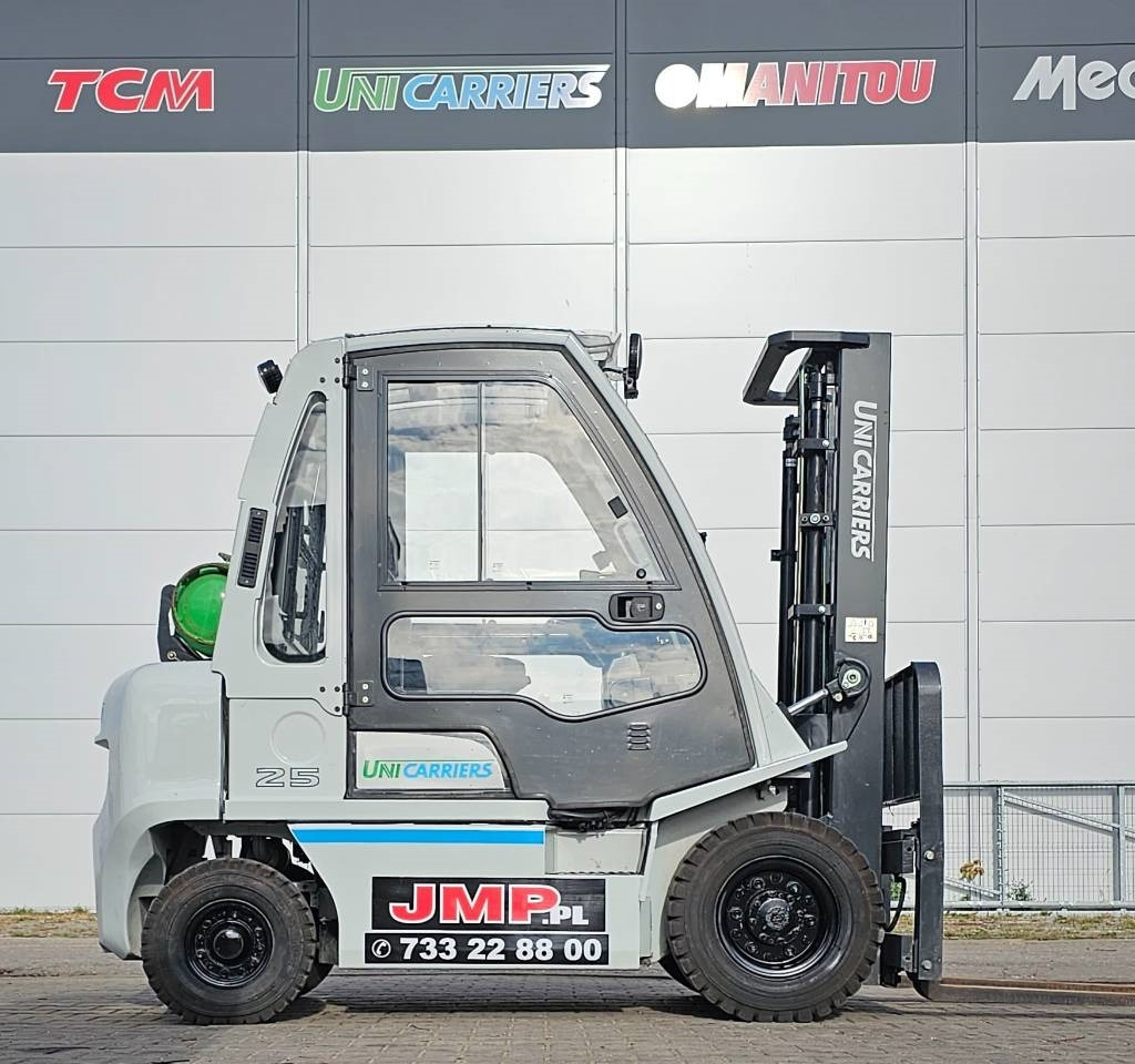UniCarriers U1D2A25LQ DX25 - Pirun më gaz: foto 4 UniCarriers U1D2A25LQ DX25 - Pirun më gaz: foto 4