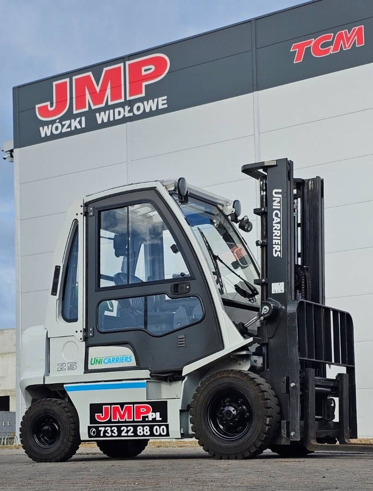 UniCarriers U1D2A25LQ DX25 - Pirun më gaz: foto 1 UniCarriers U1D2A25LQ DX25 - Pirun më gaz: foto 1