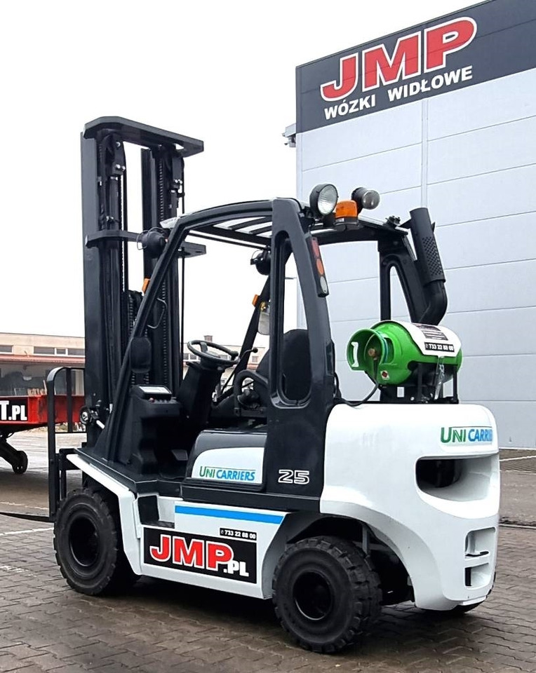 UniCarriers U1D2A25LQ DX25 - Pirun më gaz: foto 2 UniCarriers U1D2A25LQ DX25 - Pirun më gaz: foto 2
