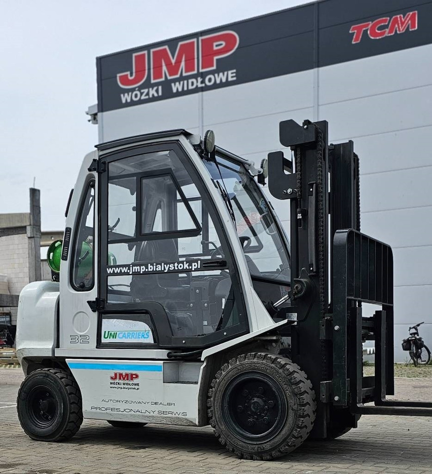 UniCarriers UG1D2A32LQ DX32 - Pirun më gaz: foto 2 UniCarriers UG1D2A32LQ DX32 - Pirun më gaz: foto 2