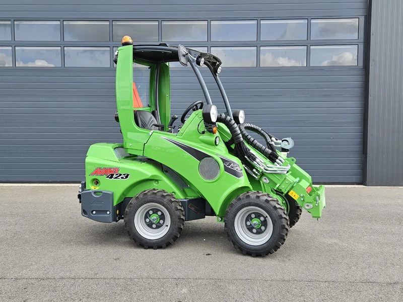 Avant 423 TDL+ Mini-shovel - Mini fadrom me zinxhir: foto 2 Avant 423 TDL+ Mini-shovel - Mini fadrom me zinxhir: foto 2
