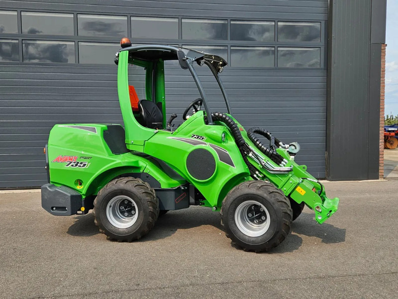 Avant 735i TDL + mini-shovel - Mini fadrom me zinxhir: foto 2 Avant 735i TDL + mini-shovel - Mini fadrom me zinxhir: foto 2