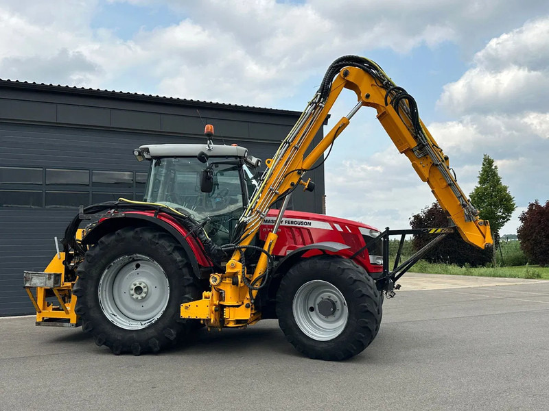 Massey Ferguson 6713S Dyna 6 - Traktor: foto 2 Massey Ferguson 6713S Dyna 6 - Traktor: foto 2