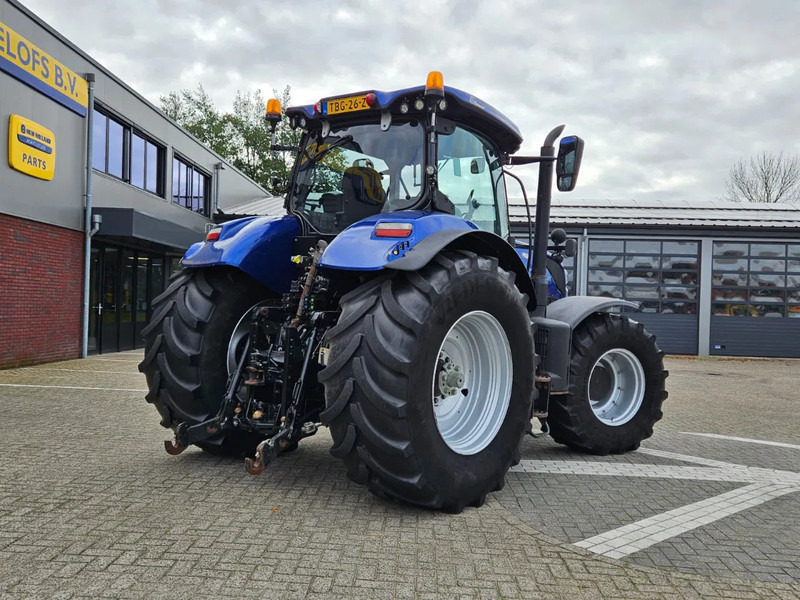 New Holland T7.230AC Autocommand - Traktor: foto 3 New Holland T7.230AC Autocommand - Traktor: foto 3