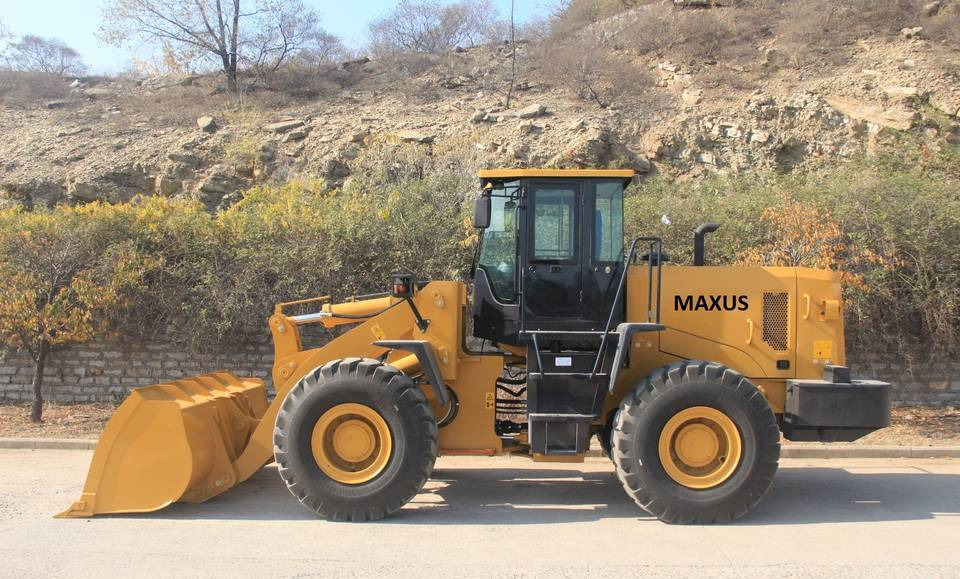NEW MAXUS Steyr 16 TON Wheel Loader Warranty up to 10 YEARS НОВА Копарка колісна MAXUS Steyr 16 ТОН Гарантія до 10 РОКІВ NOWA Ładowarka Kołowa MAXUS Steyr 16 TON Gwarancja do 10 LAT - Fadrom me goma: foto 2 NEW MAXUS Steyr 16 TON Wheel Loader Warranty up to 10 YEARS НОВА Копарка колісна MAXUS Steyr 16 ТОН Гарантія до 10 РОКІВ NOWA Ładowarka Kołowa MAXUS Steyr 16 TON Gwarancja do 10 LAT - Fadrom me goma: foto 2