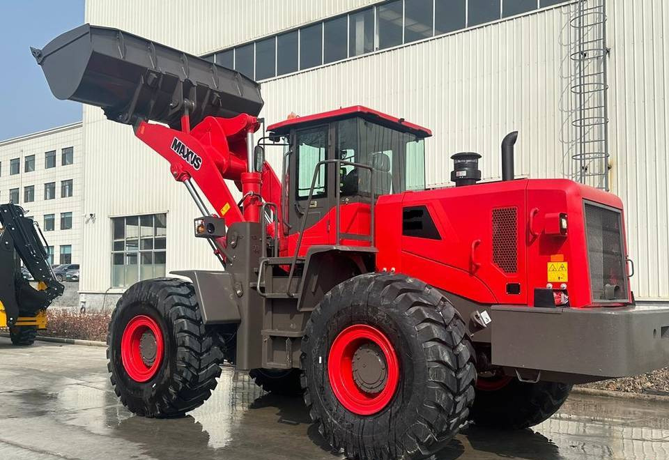 NEW MAXUS Steyr 19000 kg Wheeled Loader Warranty up to 10 YEARS | НОВИЙ Колісний навантажувач MAXUS Steyr 19000 кг Гарантія до 10 РОКІВ - Fadrom me goma: foto 4 NEW MAXUS Steyr 19000 kg Wheeled Loader Warranty up to 10 YEARS | НОВИЙ Колісний навантажувач MAXUS Steyr 19000 кг Гарантія до 10 РОКІВ - Fadrom me goma: foto 4