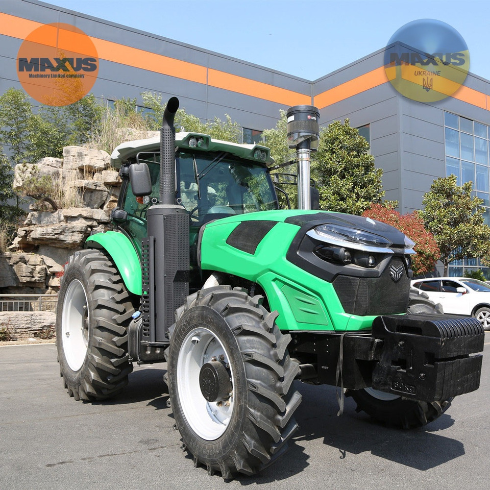 Traktor i ri maxus Ciągnik 4x4 200km: foto 1