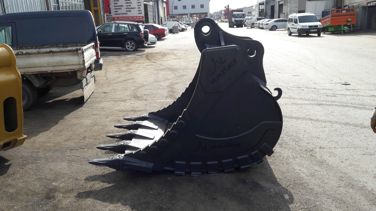 KOMATSU  - Kovë ekskavatori për Makineri ndërtimi: foto 2 KOMATSU  - Kovë ekskavatori për Makineri ndërtimi: foto 2