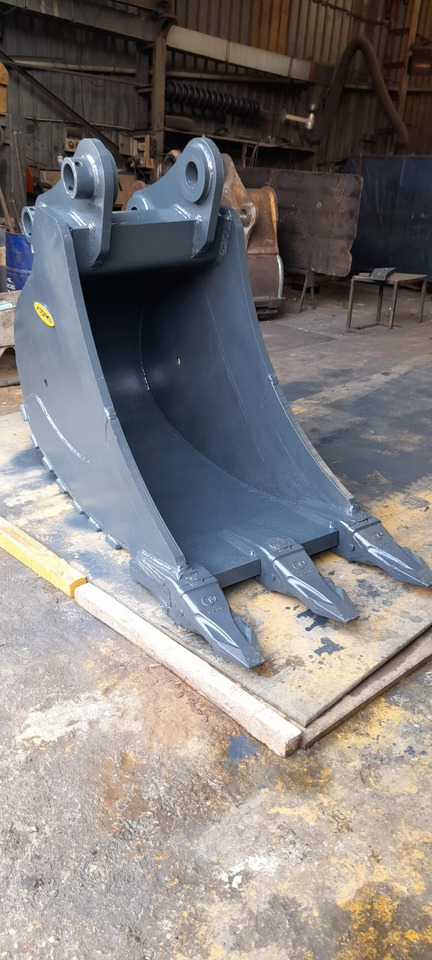 Komatsu  - Kovë ekskavatori për Miniekskavator: foto 3 Komatsu  - Kovë ekskavatori për Miniekskavator: foto 3