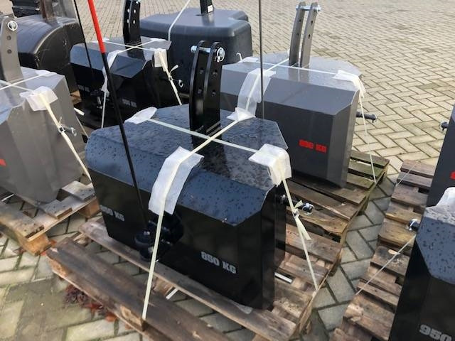 Bemu 850 KG Staal gewicht - Kundërpeshë për Makineri bujqësore: foto 5 Bemu 850 KG Staal gewicht - Kundërpeshë për Makineri bujqësore: foto 5