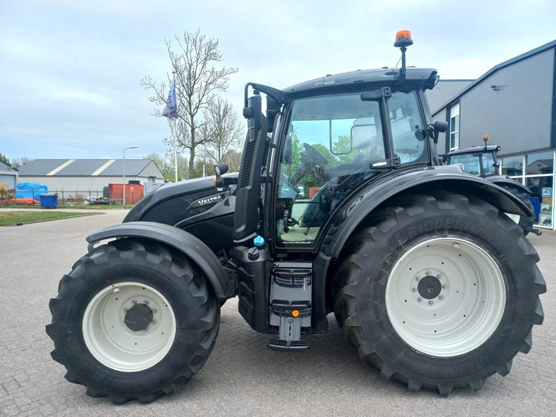 Valtra N155 Ecopower Direct Smart Touch! - Traktor: foto 5 Valtra N155 Ecopower Direct Smart Touch! - Traktor: foto 5
