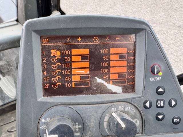 Valtra T172 Direct FH+PTO, 6772 uur! - Traktor: foto 2 Valtra T172 Direct FH+PTO, 6772 uur! - Traktor: foto 2