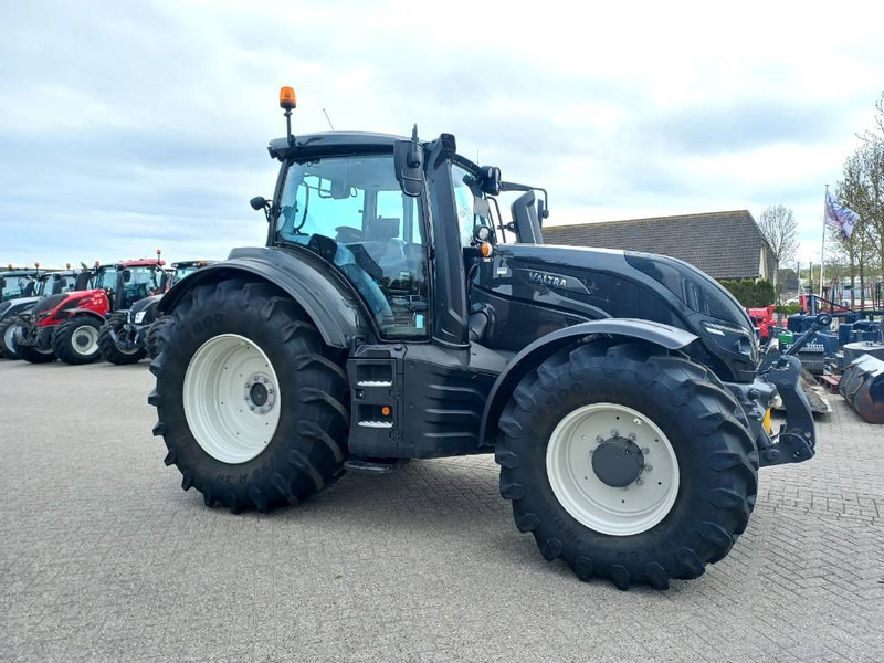 Valtra T174 Direct Smart Touch, 2021, 450 hours! - Traktor: foto 5 Valtra T174 Direct Smart Touch, 2021, 450 hours! - Traktor: foto 5