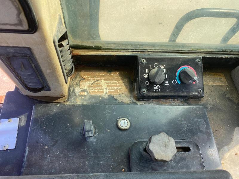 Lizingu i Caterpillar 963C Caterpillar 963C: foto 12