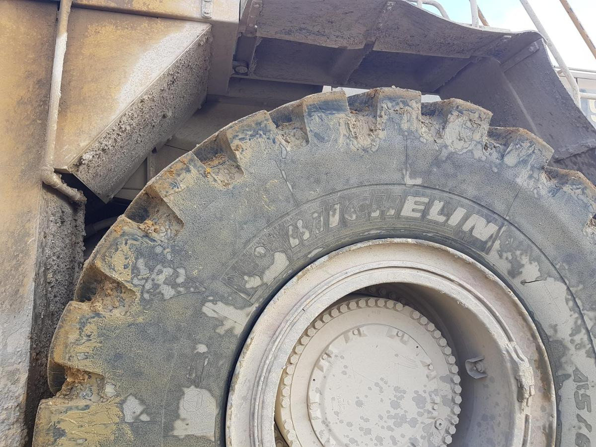 Lizingu i Caterpillar 992D Caterpillar 992D: foto 22 Lizingu i Caterpillar 992D Caterpillar 992D: foto 22