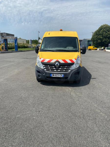 Renault Master 150 DCI - Furgon: foto 2 Renault Master 150 DCI - Furgon: foto 2