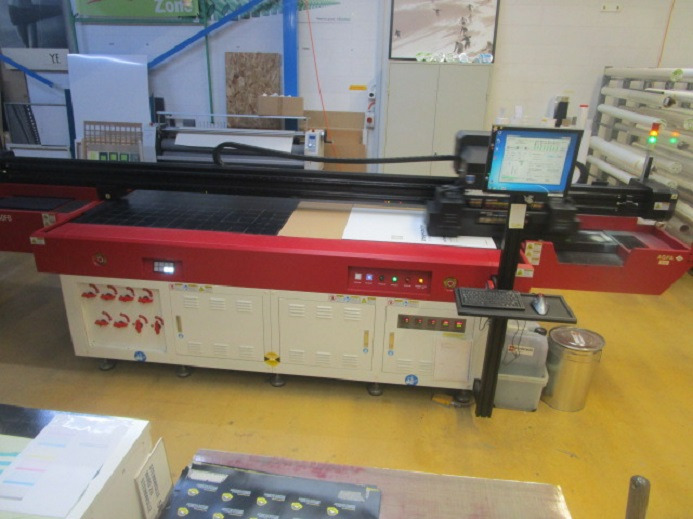 FLACHBETT-UV-GROSSFORMATDRUCKER AGFA ANAPURNA M2540 FB - Makinë printimi: foto 4 FLACHBETT-UV-GROSSFORMATDRUCKER AGFA ANAPURNA M2540 FB - Makinë printimi: foto 4