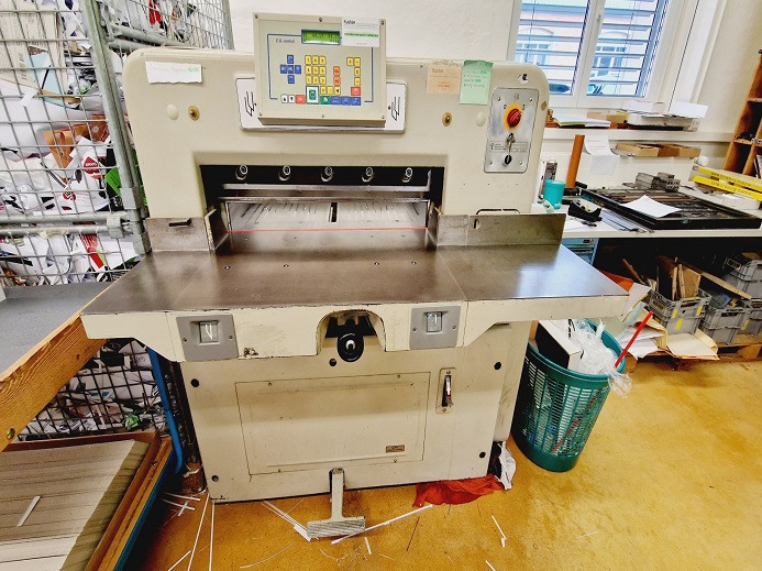 Makinë për prerje letre POLAR 72 CE: foto 1