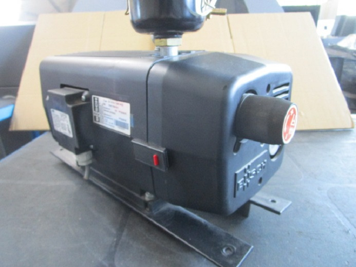 KOMPRESSOR BUSCH SV 1016 C 000 IHZZ - Pjesë këmbimi për Makinë printimi: foto 1 KOMPRESSOR BUSCH SV 1016 C 000 IHZZ - Pjesë këmbimi për Makinë printimi: foto 1