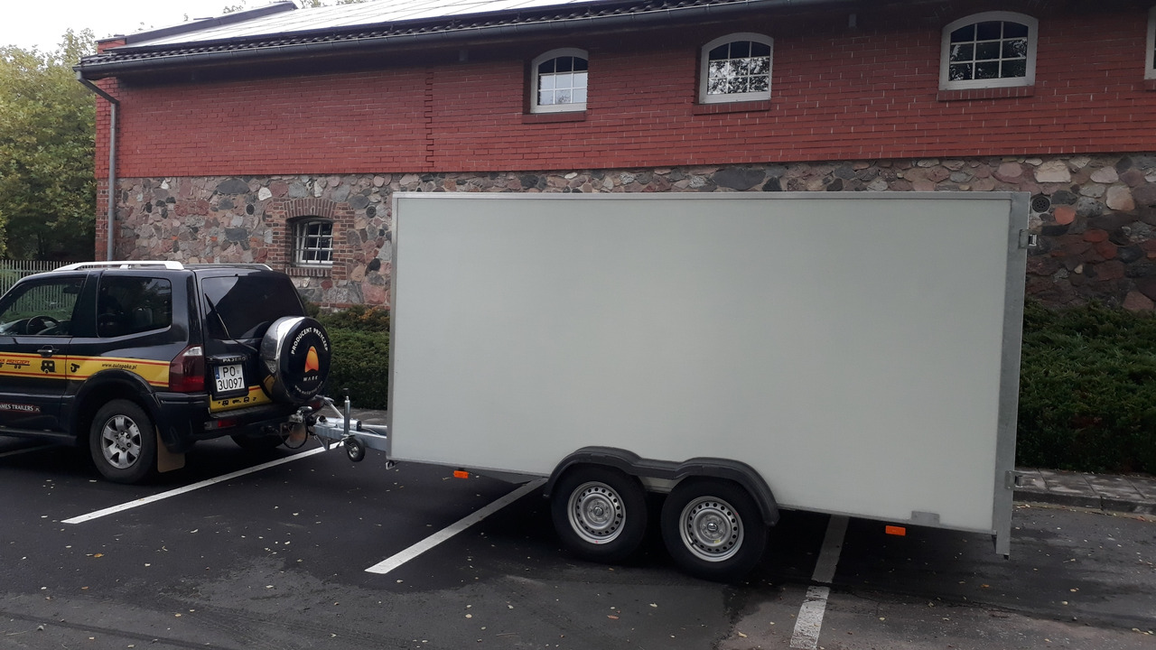PRZYCZEPA KONTENER CARGO PAKA FURGON BOX 400 x 200 / CARGO CONTAINER TRAILER VAN BOX 400 x 200 - Rimorkio me vagonetë të mbyllur: foto 3 PRZYCZEPA KONTENER CARGO PAKA FURGON BOX 400 x 200 / CARGO CONTAINER TRAILER VAN BOX 400 x 200 - Rimorkio me vagonetë të mbyllur: foto 3