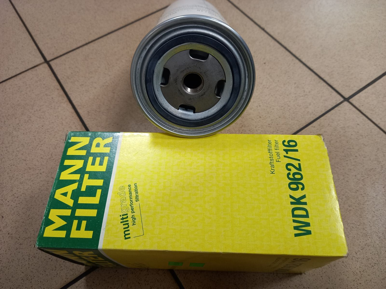 MANN-FILTER IVECO - Filtri i karburantit: foto 1 MANN-FILTER IVECO - Filtri i karburantit: foto 1