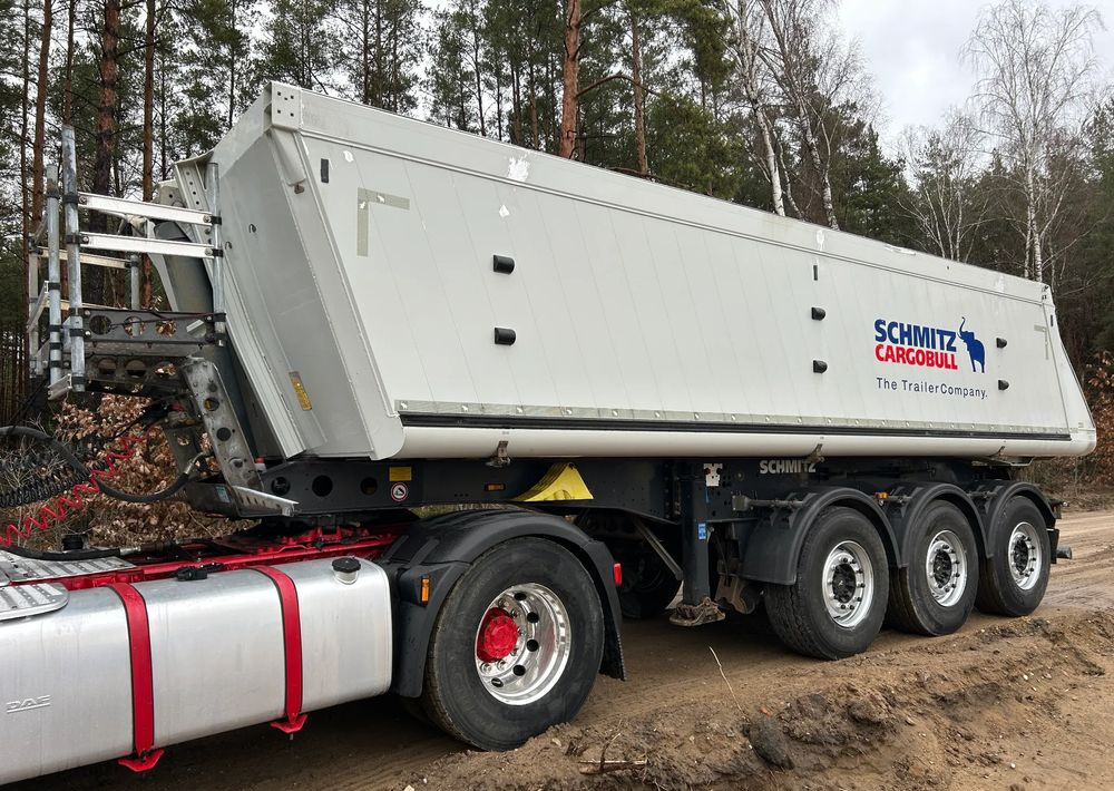 Schmitz Cargobull GOTHA / WYWROTKA 26 m3 / ŻWIRÓWKA / OŚ PODNOSZONA / 2015 ROK !! - Gjysmë rimorkio vetëshkarkuese: foto 1 Schmitz Cargobull GOTHA / WYWROTKA 26 m3 / ŻWIRÓWKA / OŚ PODNOSZONA / 2015 ROK !! - Gjysmë rimorkio vetëshkarkuese: foto 1