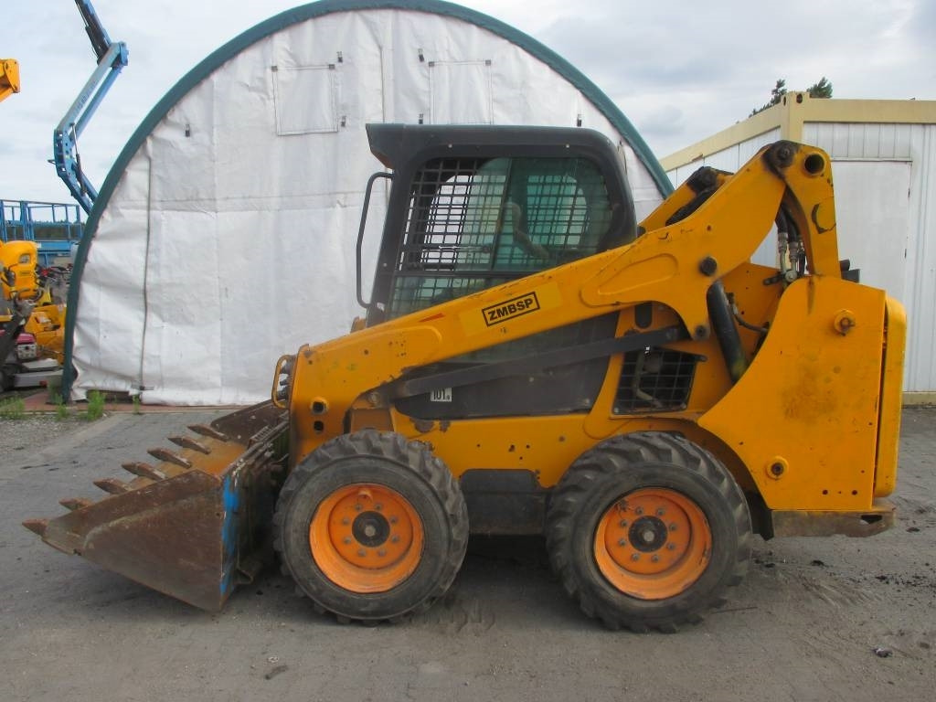 Bobcat S 530 - Mini fadrom: foto 1 Bobcat S 530 - Mini fadrom: foto 1