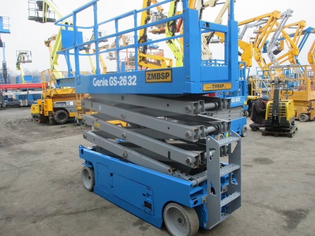 Genie GS 2632 - Ngritës gërshërë: foto 4 Genie GS 2632 - Ngritës gërshërë: foto 4