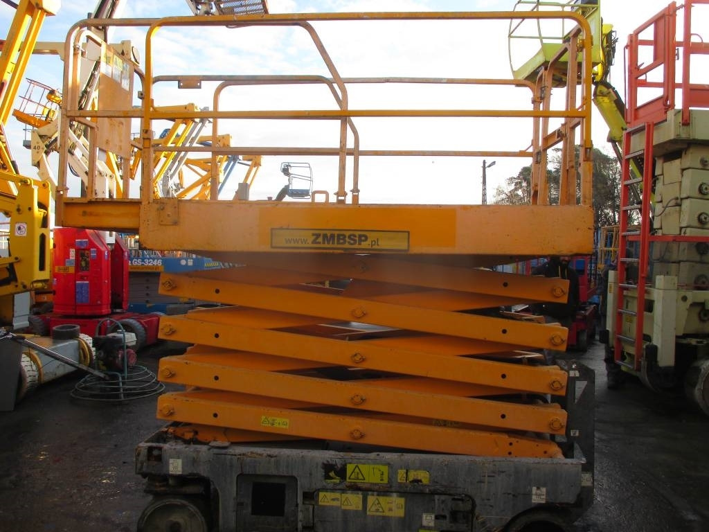 Genie GS 3246 - Ngritës gërshërë: foto 5 Genie GS 3246 - Ngritës gërshërë: foto 5