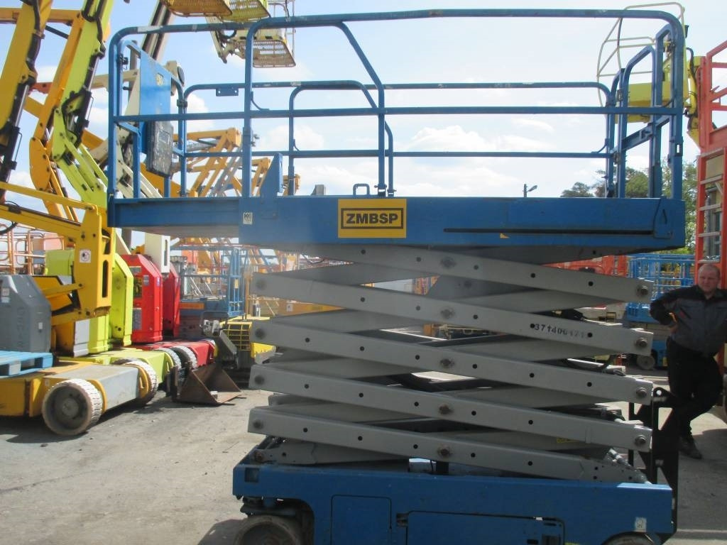 Genie GS 3246 - Ngritës gërshërë: foto 5 Genie GS 3246 - Ngritës gërshërë: foto 5