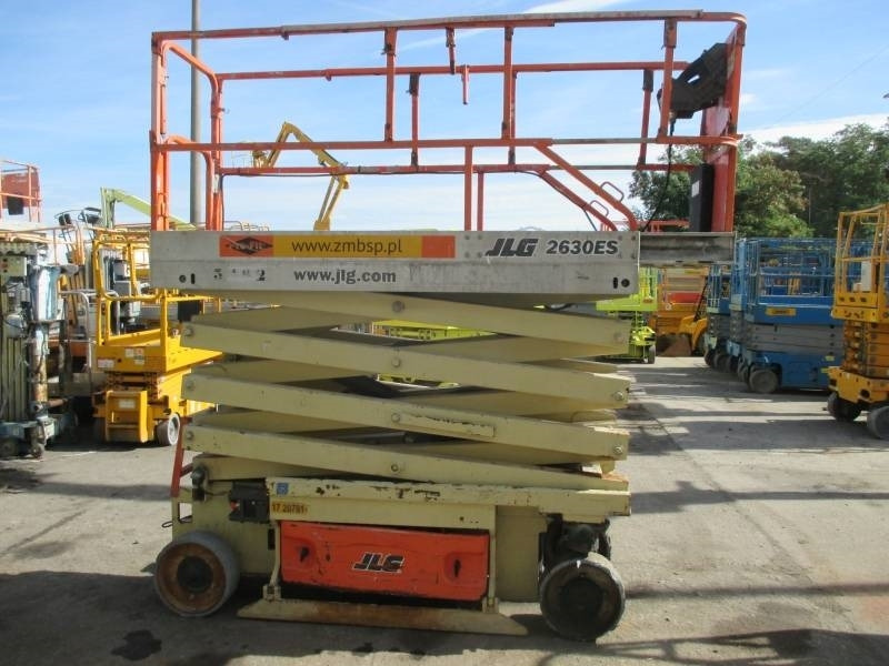 JLG 2630 ES - Ngritës gërshërë: foto 4 JLG 2630 ES - Ngritës gërshërë: foto 4